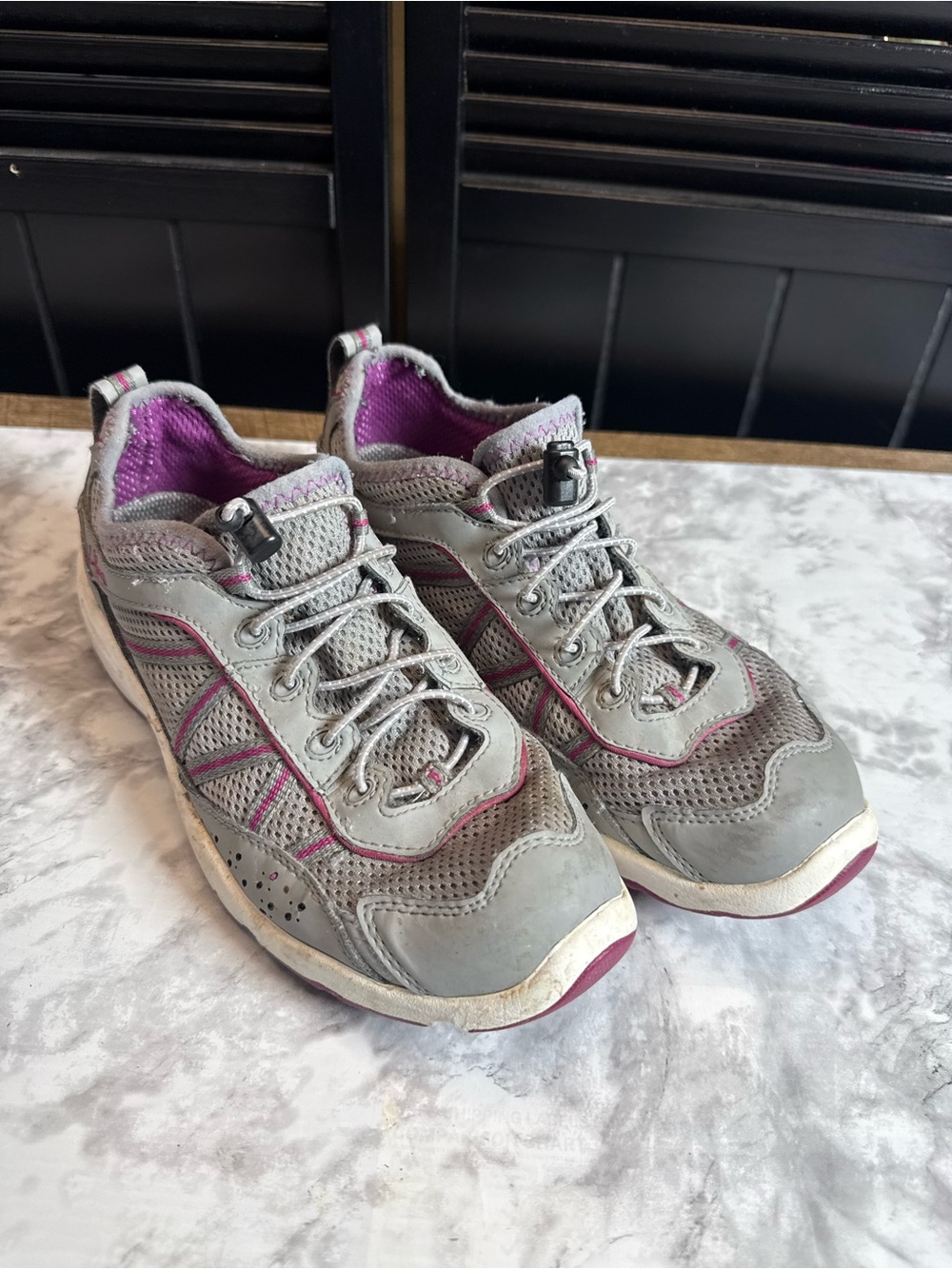 L.L. Bean Gray and Purple Women's Lightweight Sneakers